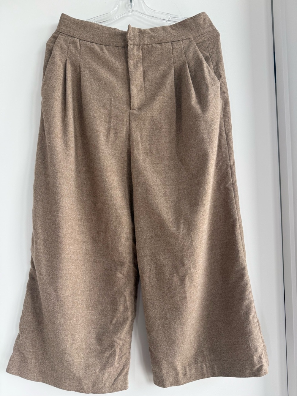 Women’s light brown pleated gauchos